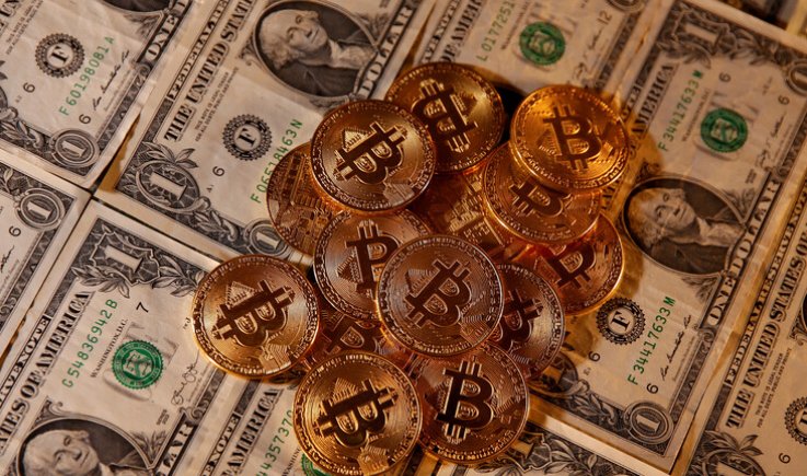 ارتفاع في سعر عملة "البيتكوين"
