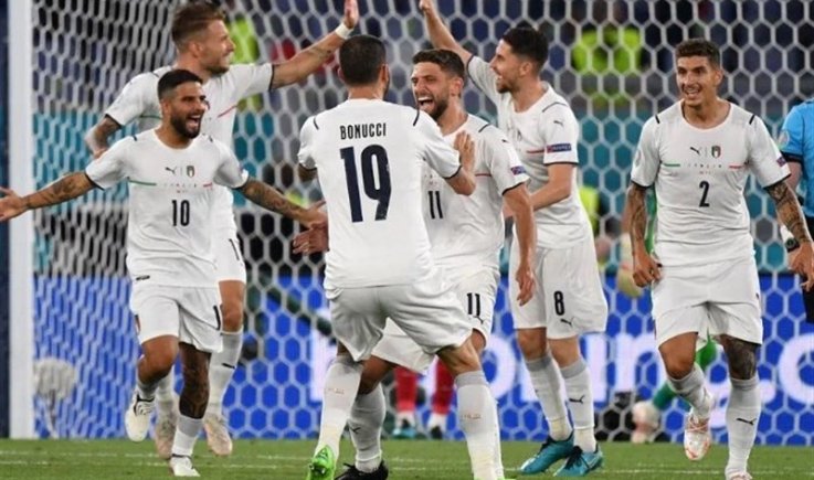 فوز إيطاليا على تركيا بثلاثية نظيفة في المباراة الافتتاحية لنهائيات كأس أمم أوروبا