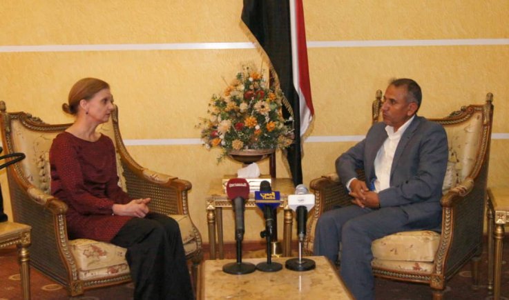 وزير النقل يلتقي نائب رئيس لجنة تنسيق إعادة الإنتشار بالحديدة