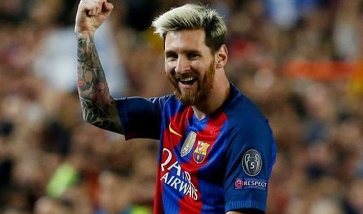 ميسي يوافق على تجديد عقده مع نادي برشلونة الإسباني