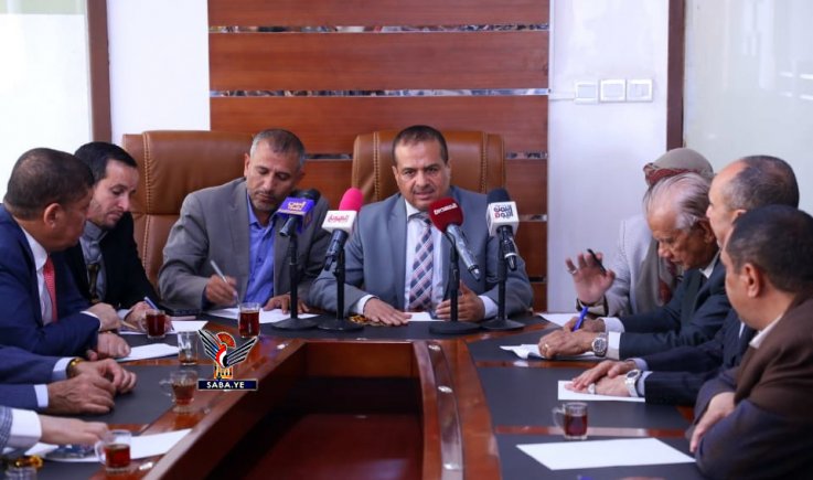 الغرف التجارية والقطاع الخاص يجددون الرفض لقرار رفع الرسوم الجمركية