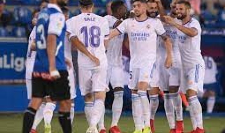 الدوري الإسباني: ريال مدريد يحقق فوزه الأول 4-1 على مضيفه ألافيس