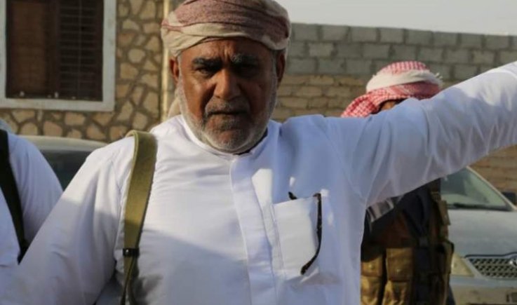 الحريزي :هناك ضباط اسرائيليين في مطار الغيضة