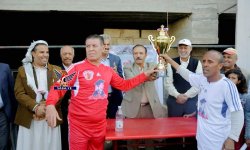 فريق نجوم الزمن الجميل يحرز كأس أربعينية الفقيد الطريقي