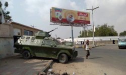 عدن : توسع نطاق الاشتباكات وسقوط العشرات قتلى وجرحى 