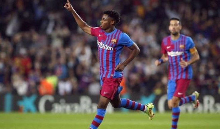 الدوري الإسباني: برشلونة يكتسح ضيفه فالنسيا بثلاثية