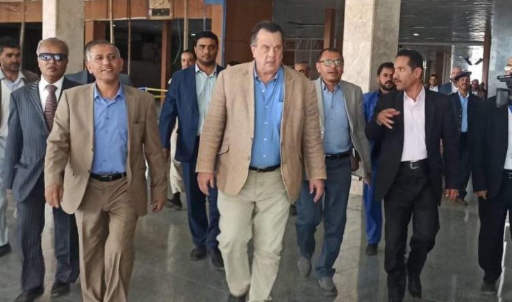 منسق الامم المتحدة يعبر عن استياءه من إغلاق مطار صنعاء رغم جاهزيته