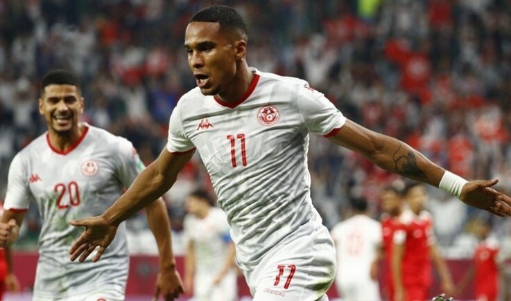 التونسي الجزيري يتوج بجائزة الحذاء الذهبي هدّافا لبطولة كأس العرب
