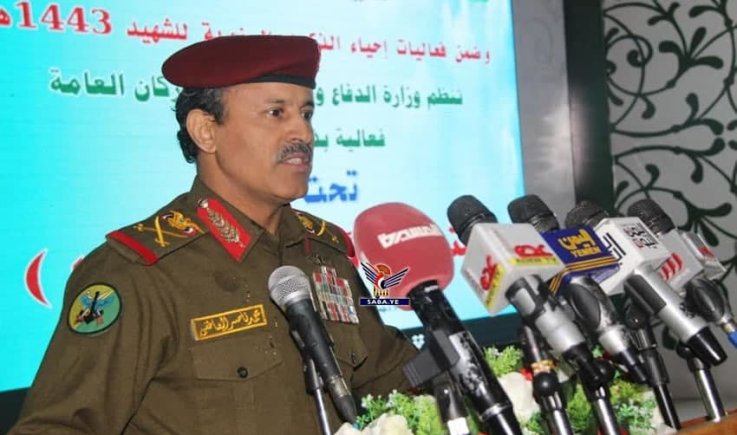  وزير الدفاع بصنعاء يتوعد دول تحالف العدوان بمصير أسود ونيران محرقة