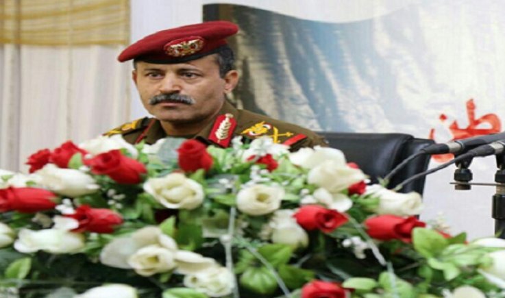 وزير الدفاع يفتتح المستشفى العسكري في تعز