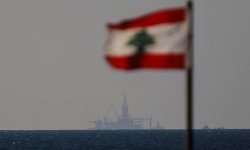 ارتفاع أسعار المحروقات في لبنان مع تراجع الليرة لأدنى مستوياتها