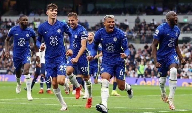تشيلسي يتفوق على توتنهام ويتأهل لنهائي كأس الرابطة