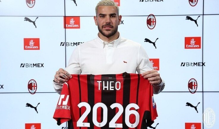 ميلان الإيطالي يمدد عقد نجمه الفرنسي هيرنانديز لغاية عام 2026