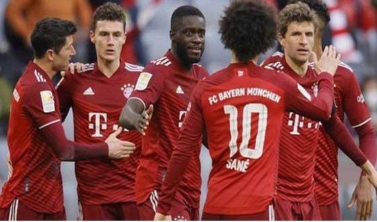 بايرن ميونخ يفوز على غرويتر فورث برباعية في الدوري الألماني
