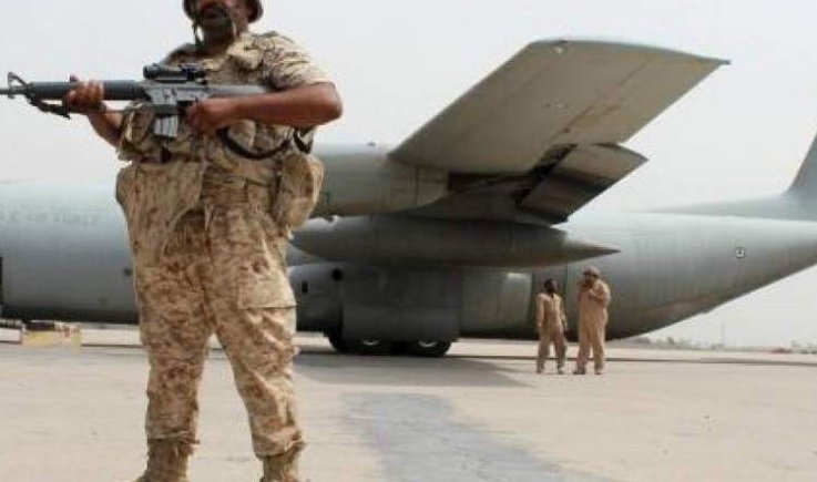 الاحتلال الإماراتي يعزز تواجده في سقطرى بأسراب من الطائرات المقاتلة