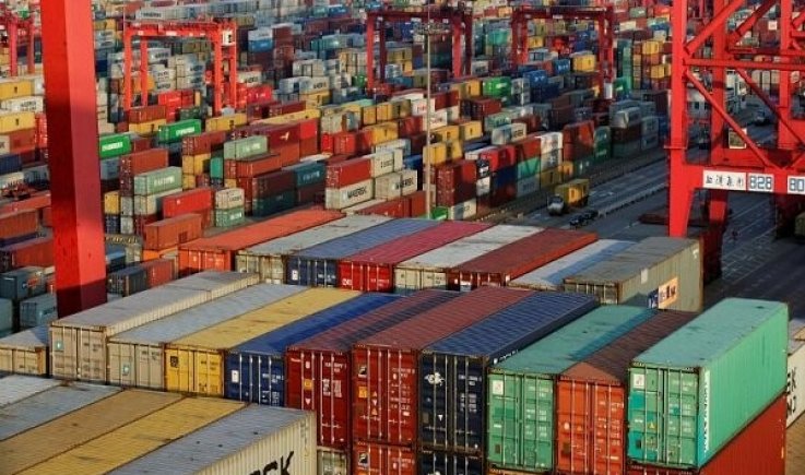 التجارة الخارجية في إيران تحقق نمواً بنسبة 37% خلال الأشهر الثلاثة الأخيرة