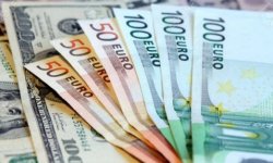 للمرة الأولى منذ 2002.. سعر صرف اليورو يعادل الدولار