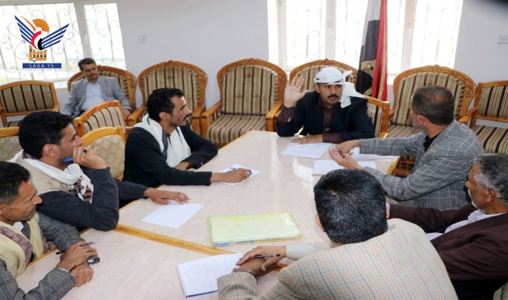 مناقشة خطة لجنة زراعة الأراضي الصالبة وغير المزروعة بذمار