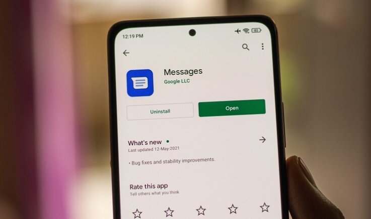 تطبيق رسائل غوغل يحصل على ميزات تهم الملايين