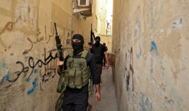 "كتيبة جنين" تمطر معسكر سالم التابع لكيان العدو الصهيوني بوابل من الرصاص