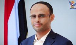 الرئيس المشاط يلتقي رئيسي المؤسسة العامة للطرق والجسور وصندوق صيانة الطرق