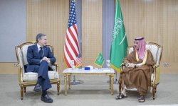 العميد بن عامر معلقا على زيارة بلينكن للرياض: أمريكا تسعى لفرض رؤيتها في اليمن