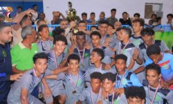 منتخب الحديدة يتوّج بكأس تجمع الحديدة لمنتخبات الجمهورية للدورات الصيفية