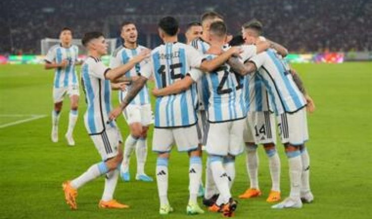 فوز منتخب الأرجنتين على اندونيسيا وديا