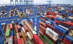 التجارة الخارجية الإيرانية تبلغ 26.5 مليار دولار في الربيع الماضي