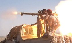 خلال مناورة "وإن عدتم عدنا".. وزير الدفاع  يحذر دول العدوان