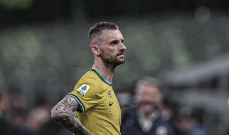 إنتر يفاجئ النصر بتجميد صفقة بروزوفيتش