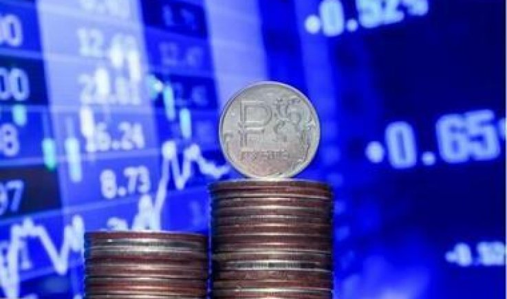 الكرملين: تراجع سعر الروبل لا يهدد الأمن المالي في روسيا
