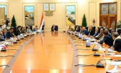 صنعاء : تواجد القوات الأمريكية في مياه اليمن عمل عدائي سيكون له آثار كارثية على المنطقة والعالم