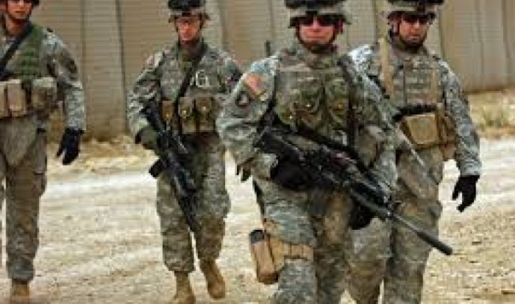 دفعة جديدة من قوات المارينز الأمريكي تصل مدينة عدن المحتلة