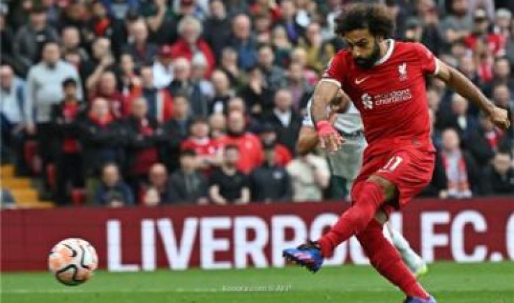 صلاح يسجل هدفا تاريخيا في الدوري الإنجليزي