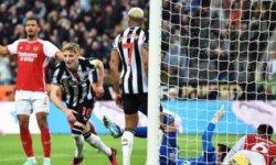 الدوري الإنجليزي: نيوكاسل يُلحق بأرسنال أول هزيمة بهدف وحيد هذا الموسم
