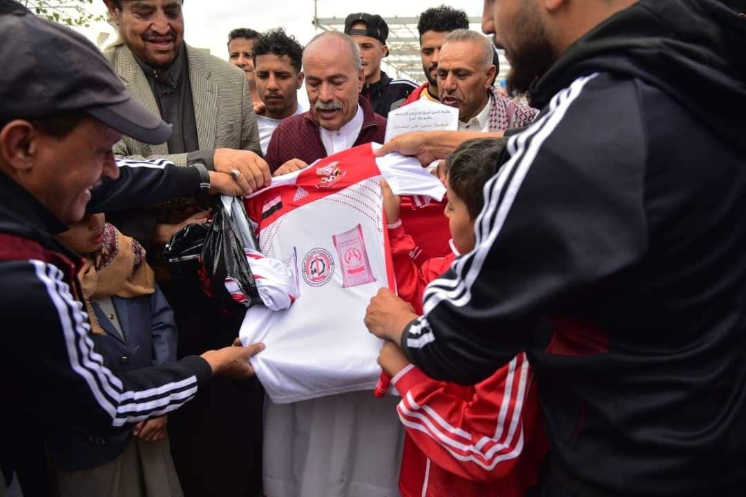 الحباري يحتفي بنجوم الأمبراطور الحائزين على النجمة السابعة ويكرمهم 