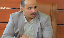 وزير الصناعة يهنئ قائد الثورة والرئيس المشاط بالعيد الوطني 22 مايو