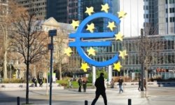 المفوضيّة الأوروبيّة تمهّد لإجراءات "العجز المفرط" ضد سبع دول في منطقة اليورو