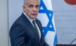زعيم معارضة الكيان المحتل: حكومة إسرائيل خسرت الشمال مع ضربات حزب الله
