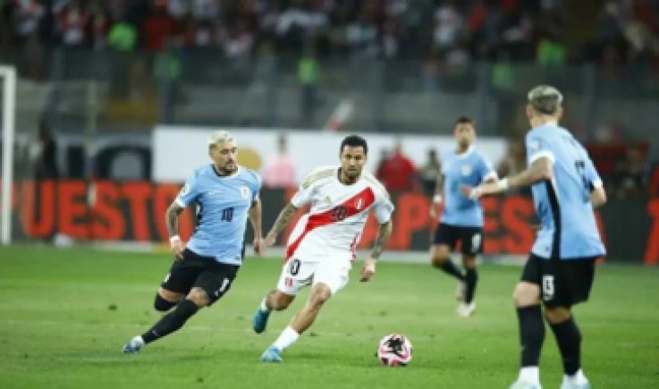 تصفيات مونديال 2026: بيرو تحقق فوزها الأول على الأوروجواي بهدف وحيد