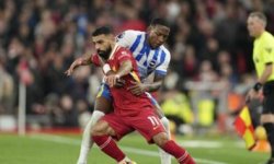 محمد صلاح يقود ليفربول لصدارة الدوري الإنجليزي