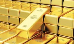 ارتفاع أسعار الذهب بدعم من التراجع الطفيف للدولار والتوترات الجيوسياسية