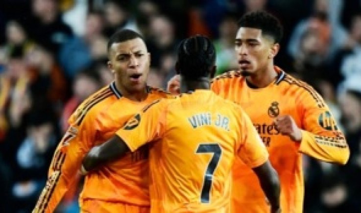 ريال مدريد يقلب الطاولة على فالنسيا في "الليغا"