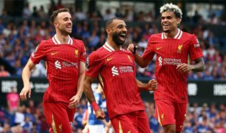 الدوري الإنجليزي : ليفربول يدافع عن الصدارة أمام نوتينغهام ومانشستر سيتي يواجه برينتفورد غدا