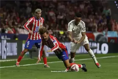 اليوم السبت.. ريال مدريد وأتلتيكو وجها لوجه في صراع صدارة الدوري الإسباني
