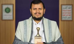 السيد القائد : لا يوجد اي نجاح للأمريكي .. وقصفنا للاراضي المحتلة مستمر!