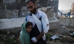 مصادر طبية: 53 قتيلا في غارات إسرائيلية على قطاع غزة منذ فجر اليوم