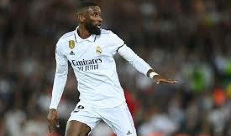 ريال مدريد يعلن غياب مدافعه روديغر بسبب الإصابة