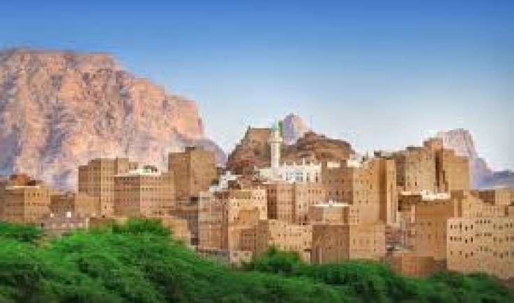 السلطة المحلية بمحافظة شبوة تبارك للسيد القائد الانتصار الكبير على العدو الأمريكي 